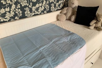 Sábana para mojar la cama
